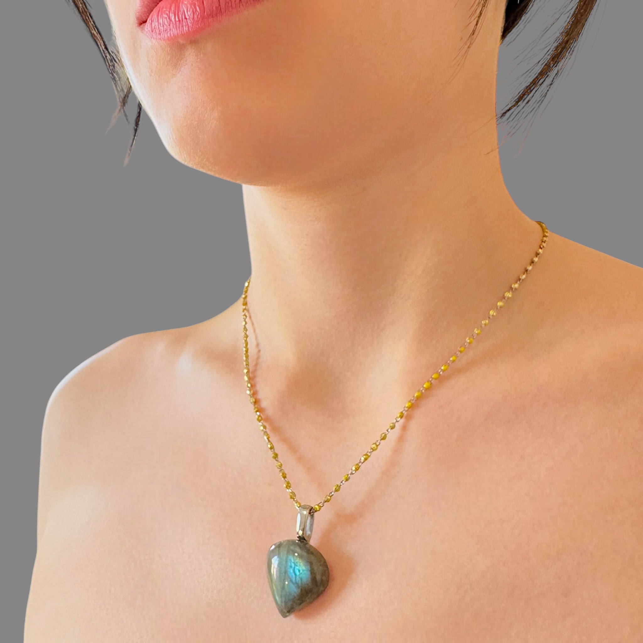 Collana labradorite 21x20 mm Sharifa Crystals